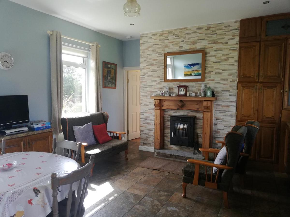 Rossport Bungalow With An Atlantic View Ballina (Mayo) Exterior foto